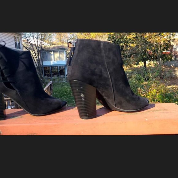 Size 11 ANA Jacky black block heel open toe booties - Picture 3 of 4
